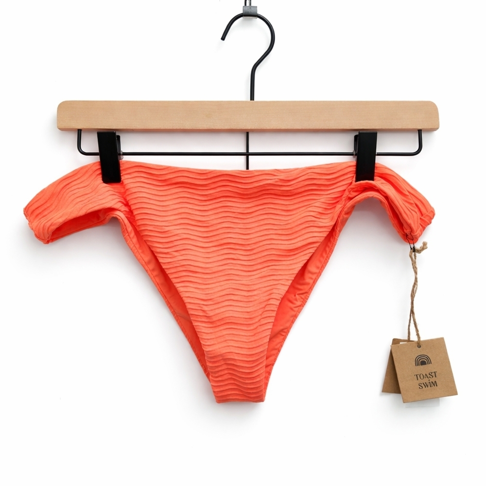 Toast Swim Low Rise Hipster Bikini Bottom- XL- NWT (in original packaging)🌊